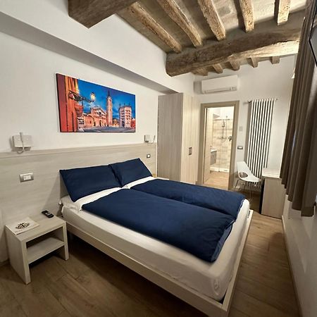 Residenza Pezzani Otel Parma Dış mekan fotoğraf