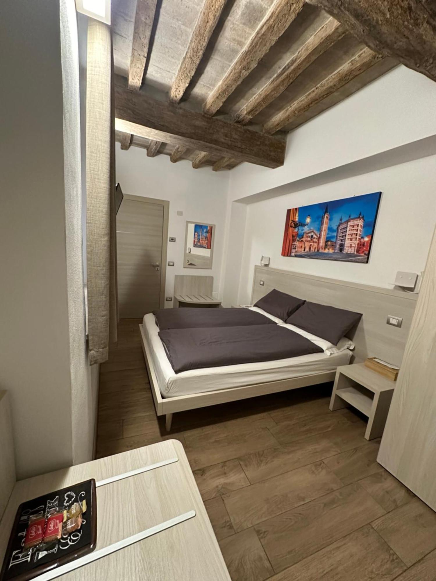 Residenza Pezzani Otel Parma Dış mekan fotoğraf